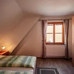 Winzerhof & Gaestehaus Bernhard Homestay *