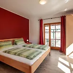 Winzerhof & Gaestehaus Bernhard Homestay *