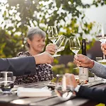 Homestay Winzerhof & Gaestehaus Bernhard