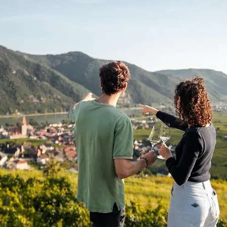 Winzerhof&gästehaus Bernhard Privatunterkunft *