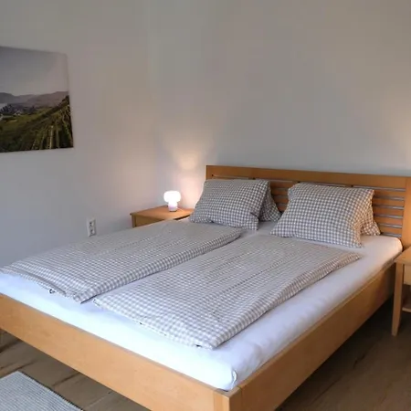 Homestay Winzerhof & Gaestehaus Bernhard