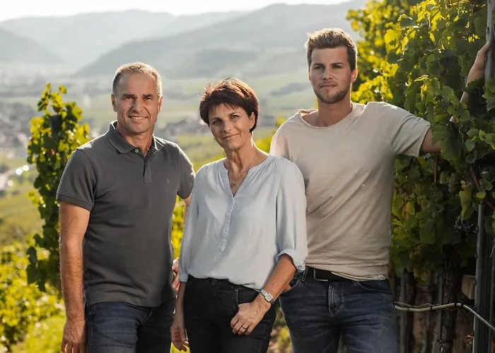 Winzerhof & Gastehaus Bernhard Homestay szállás *