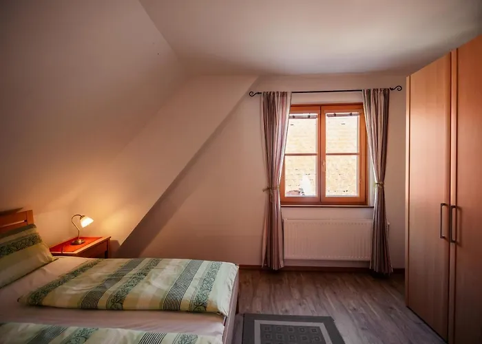 Winzerhof & Gaestehaus Bernhard Homestay *