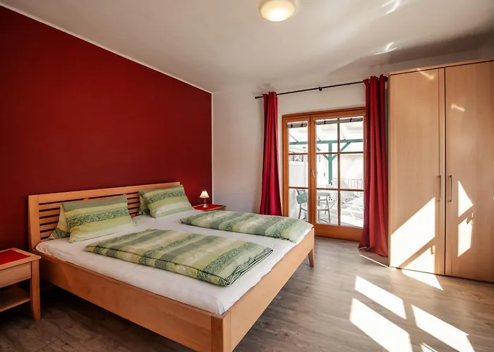 Winzerhof & Gaestehaus Bernhard Homestay *