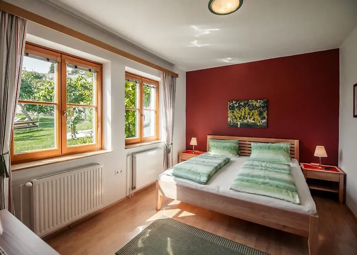 Winzerhof & Gaestehaus Bernhard Weissenkirchen in der Wachau